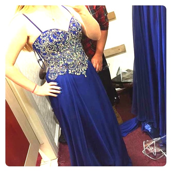 Dave & Johnny Dresses & Skirts - Blue Formal Dress Dave & Johnny Dresses & Skirts - Blue Formal Dress